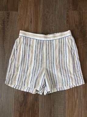 Linen blend pull on shorts